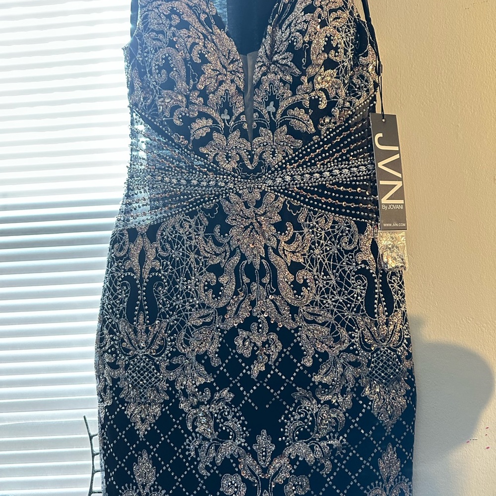 Jovani Black and Silver Sleeveless Bodycon Prom Dress NWT 4